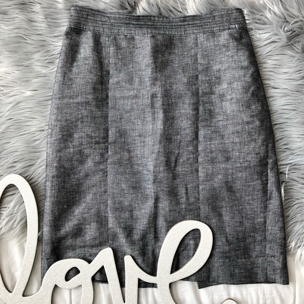 Banana Republic Linen denim color pencil skirt M3